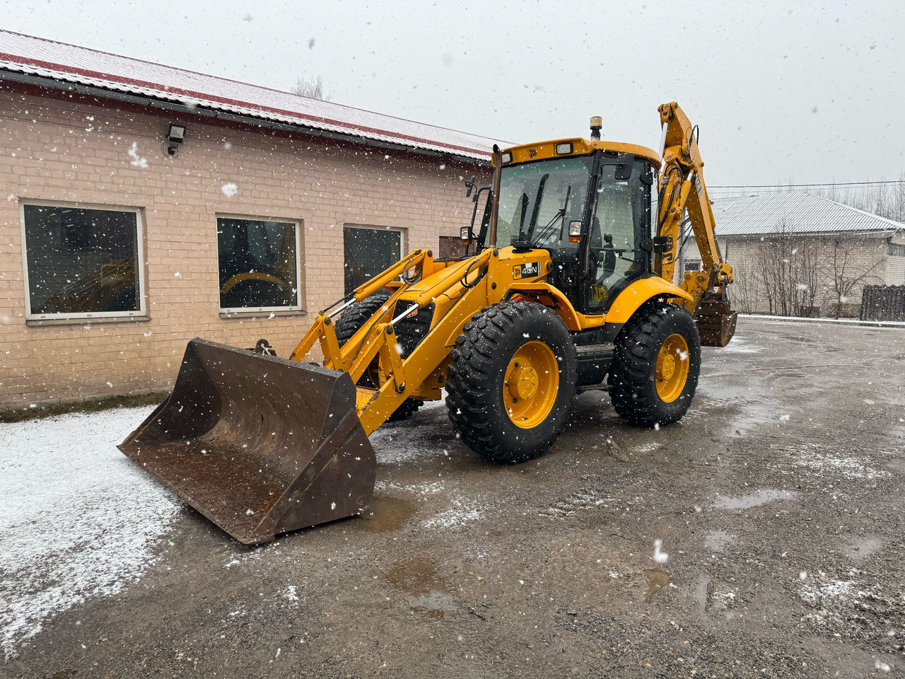 JCB 4CN - Iş makinesi: fotoğraf 1 JCB 4CN - Iş makinesi: fotoğraf 1