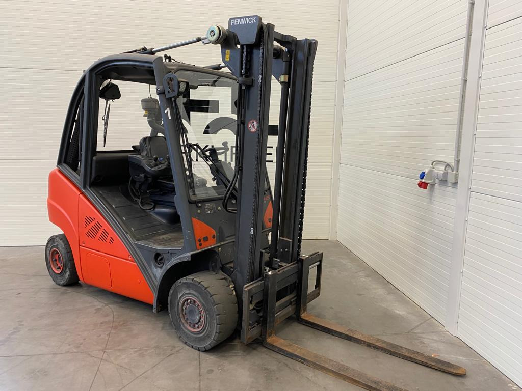 Linde H25D-02 EVO - Dizel forklift: fotoğraf 4 Linde H25D-02 EVO - Dizel forklift: fotoğraf 4
