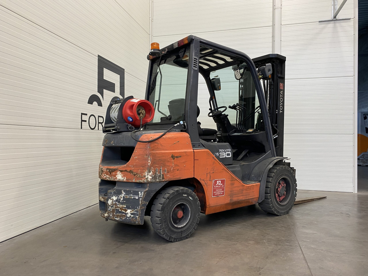 Toyota 02-8FGF30 - LPG forklift: fotoğraf 4 Toyota 02-8FGF30 - LPG forklift: fotoğraf 4