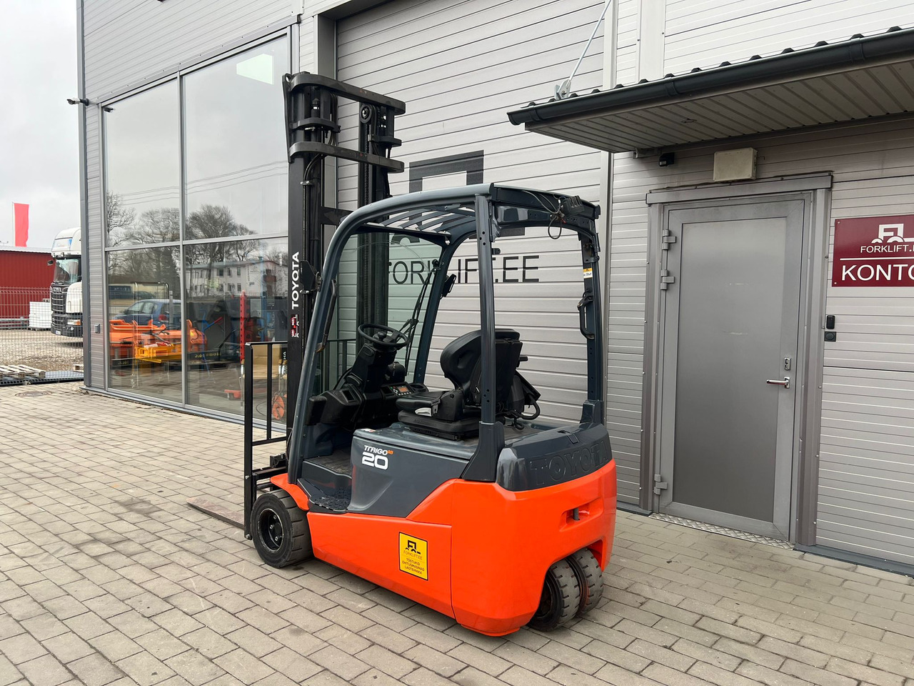 Toyota 8FBE20T - Elektrikli forklift: fotoğraf 3 Toyota 8FBE20T - Elektrikli forklift: fotoğraf 3
