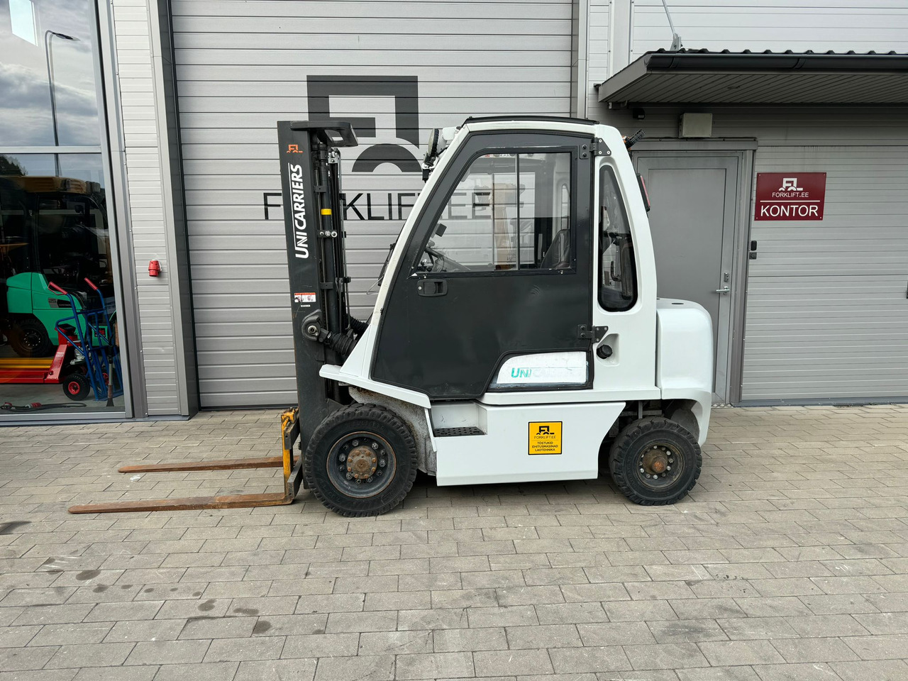 Unicarriers Y1D2A25Q - Dizel forklift: fotoğraf 2 Unicarriers Y1D2A25Q - Dizel forklift: fotoğraf 2