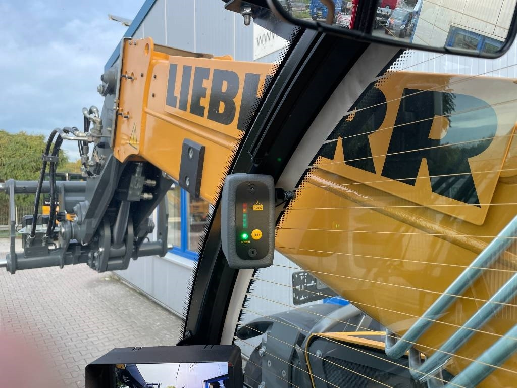 Liebherr / Claas T 36-7 736 - Teleskopik yükleyici: fotoğraf 2 Liebherr / Claas T 36-7 736 - Teleskopik yükleyici: fotoğraf 2