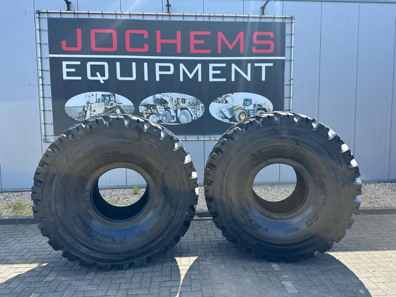 Michelin 29.5R25 Banden tyres - Lastik: fotoğraf 1 Michelin 29.5R25 Banden tyres - Lastik: fotoğraf 1
