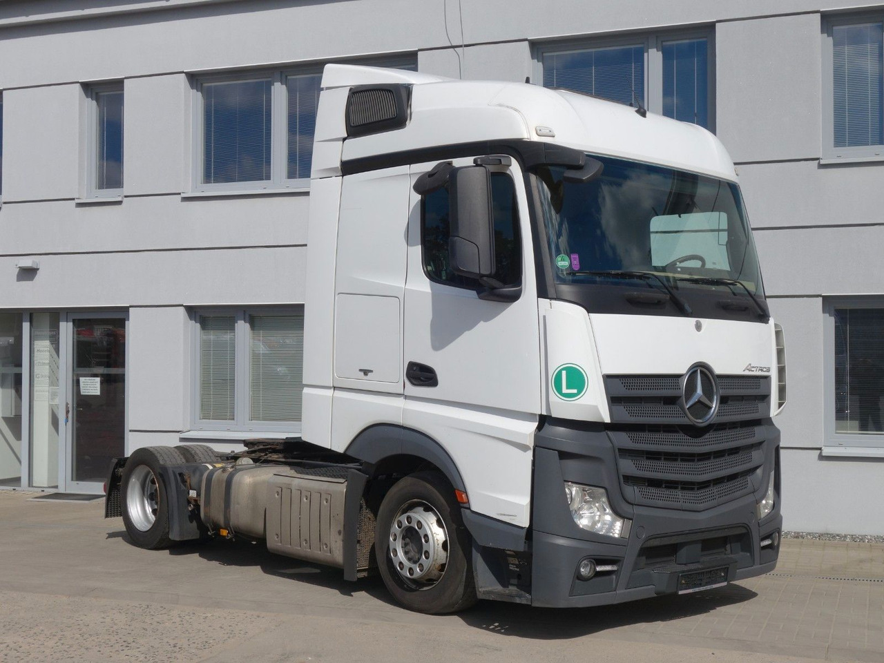 Mercedes-Benz Actros 1843 Lowdeck Lowliner - Çekici: fotoğraf 2 Mercedes-Benz Actros 1843 Lowdeck Lowliner - Çekici: fotoğraf 2
