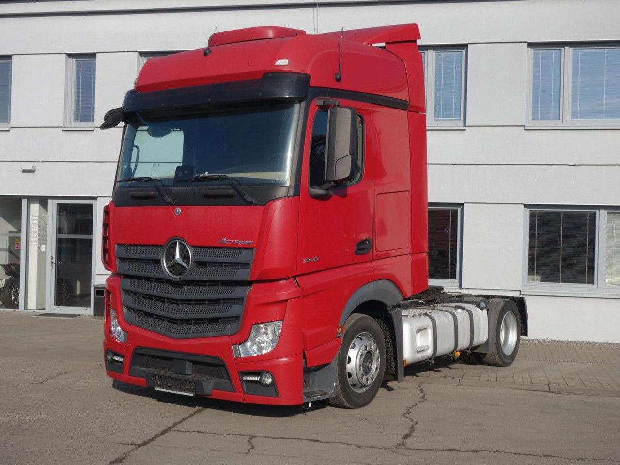 Mercedes-Benz Actros 1845 Lsnrl, Lowdeck, Standklima - Çekici: fotoğraf 2 Mercedes-Benz Actros 1845 Lsnrl, Lowdeck, Standklima - Çekici: fotoğraf 2