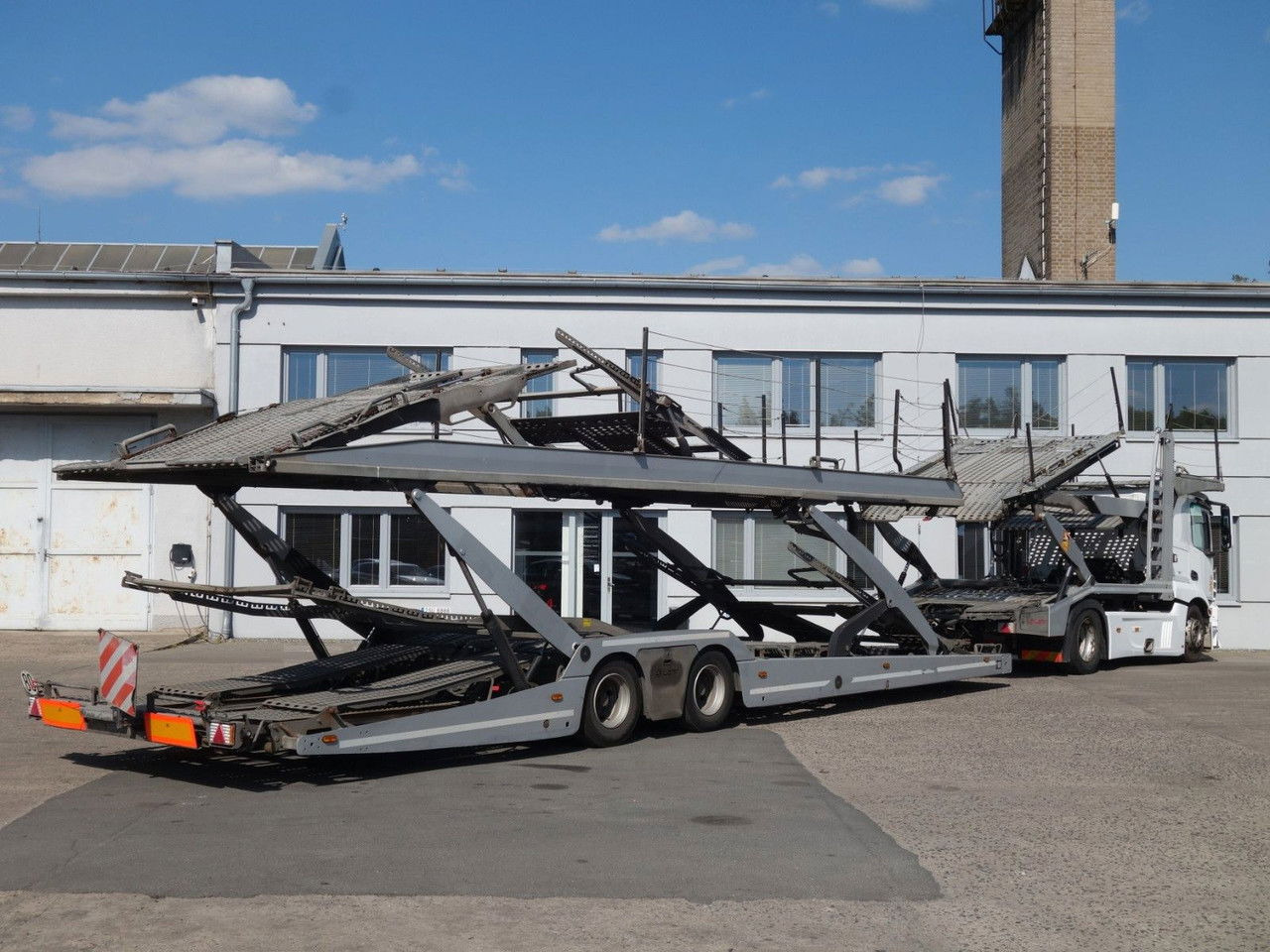 Mercedes-Benz Actros 1846 mit Euro Lohr, VDI Certificate - Araba taşıyıcı kamyon: fotoğraf 3 Mercedes-Benz Actros 1846 mit Euro Lohr, VDI Certificate - Araba taşıyıcı kamyon: fotoğraf 3