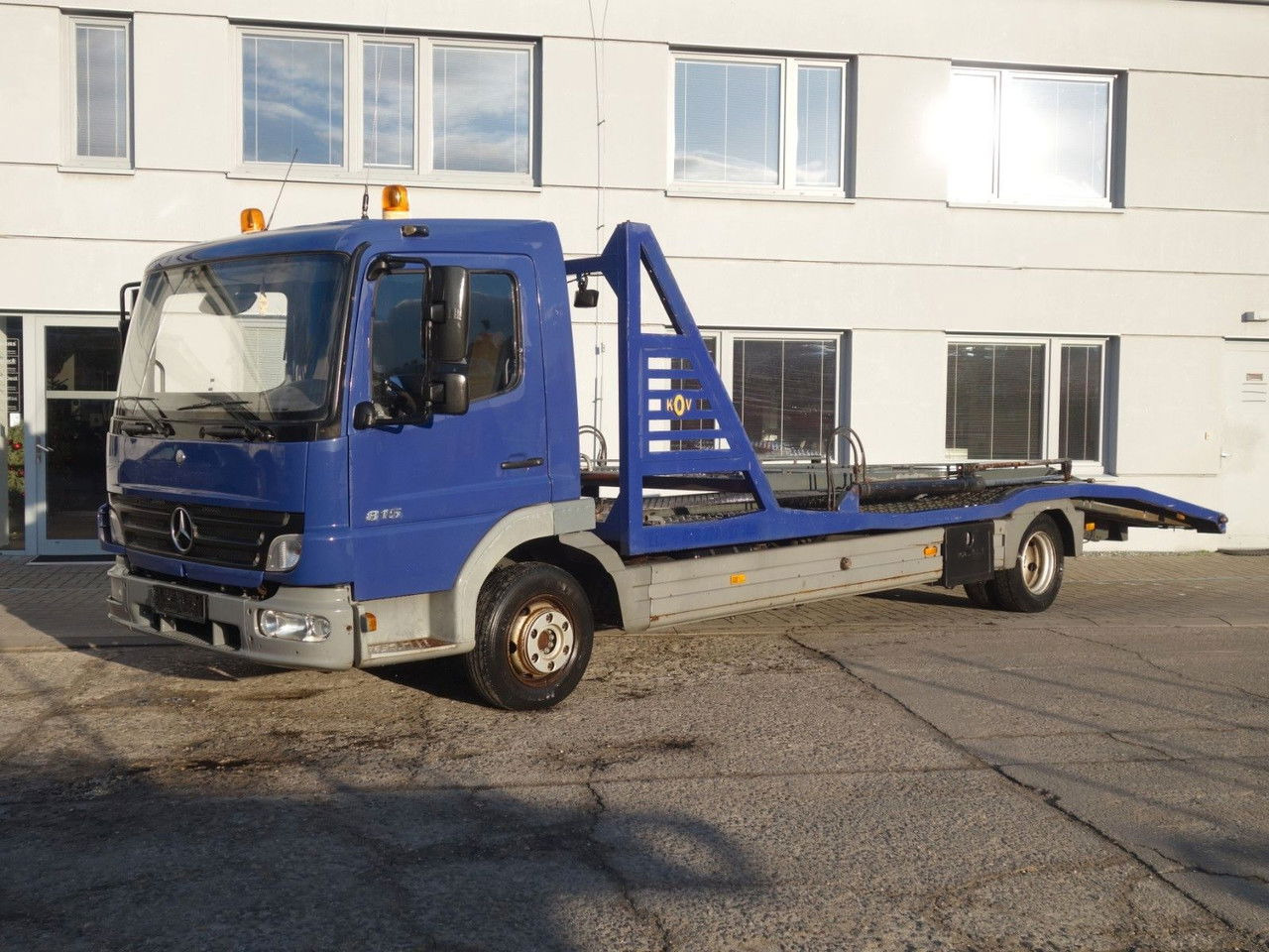 Mercedes-Benz Atego 815 für 2 PKW - Araba taşıyıcı kamyon: fotoğraf 2 Mercedes-Benz Atego 815 für 2 PKW - Araba taşıyıcı kamyon: fotoğraf 2