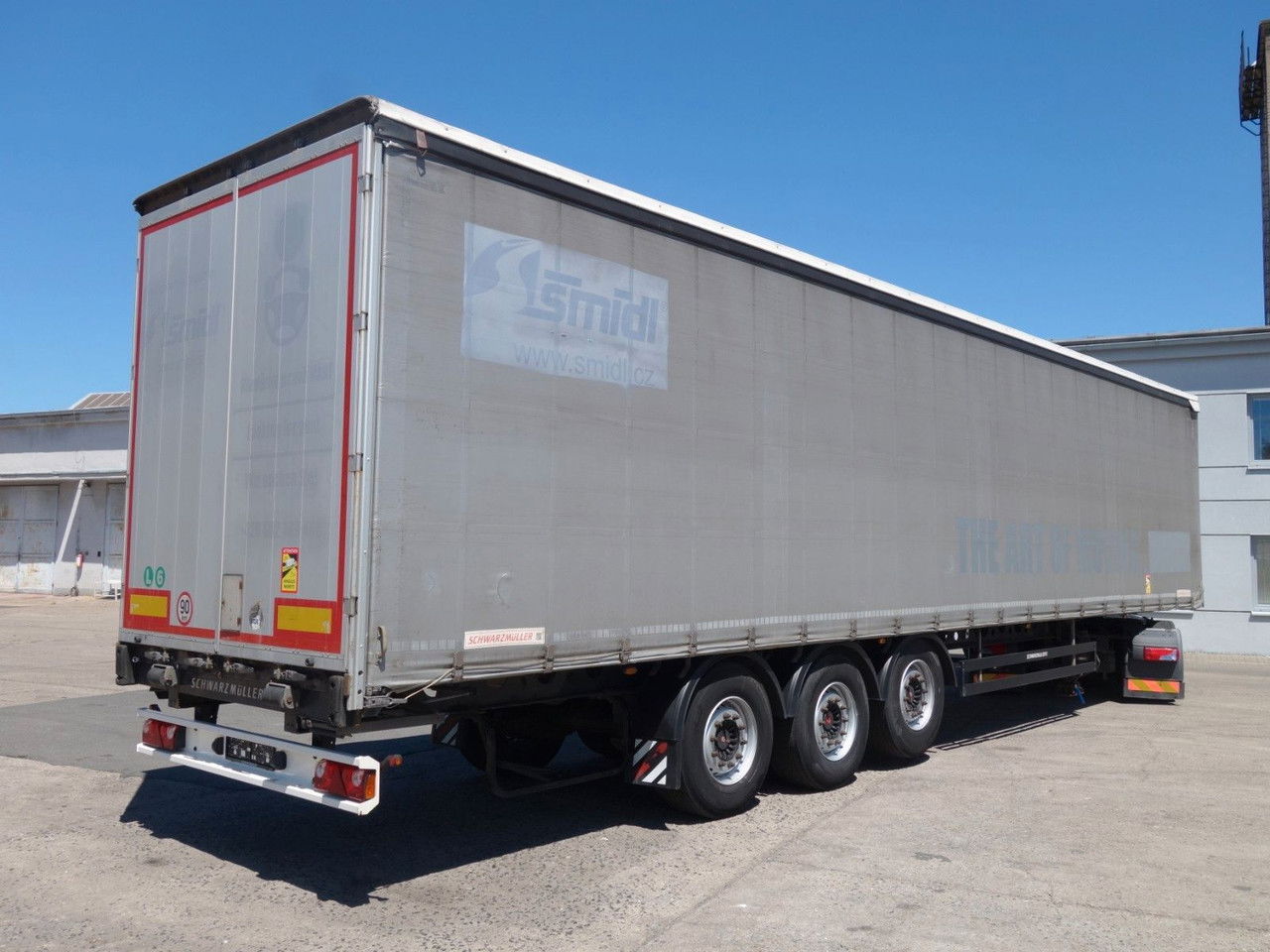 Schwarzmüller SPA 3/E Standard, Liftachse, SAF Achsen SPA 3/E Standard, Liftachse, SAF Achsen - Tenteli dorse: fotoğraf 5 Schwarzmüller SPA 3/E Standard, Liftachse, SAF Achsen SPA 3/E Standard, Liftachse, SAF Achsen - Tenteli dorse: fotoğraf 5