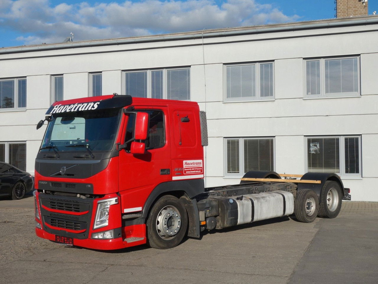 Volvo FM 460 6x2 Fahrgestell für Autotransporter - Şasi kamyon: fotoğraf 1 Volvo FM 460 6x2 Fahrgestell für Autotransporter - Şasi kamyon: fotoğraf 1
