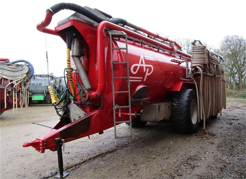 AP GV 25 m/24 meter slangebom - Sıvı gübre tankeri: fotoğraf 2 AP GV 25 m/24 meter slangebom - Sıvı gübre tankeri: fotoğraf 2