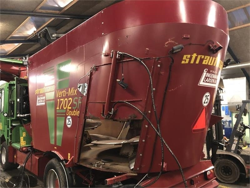 Strautmann Verti-Mix SF1702 Selvkørende blander - Yem mikseri: fotoğraf 3 Strautmann Verti-Mix SF1702 Selvkørende blander - Yem mikseri: fotoğraf 3