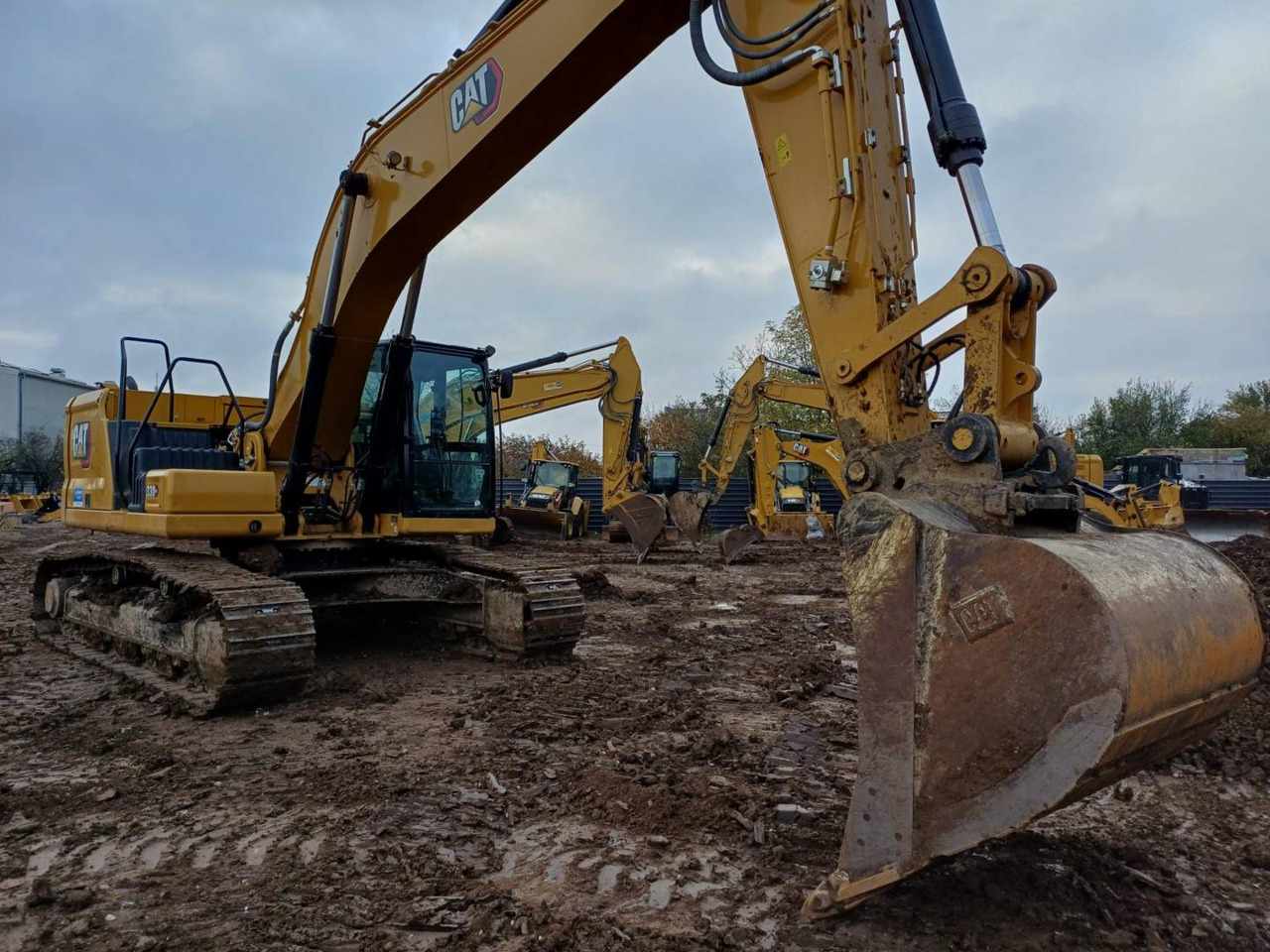 CAT 330-07GC - Paletli ekskavatör: fotoğraf 2 CAT 330-07GC - Paletli ekskavatör: fotoğraf 2