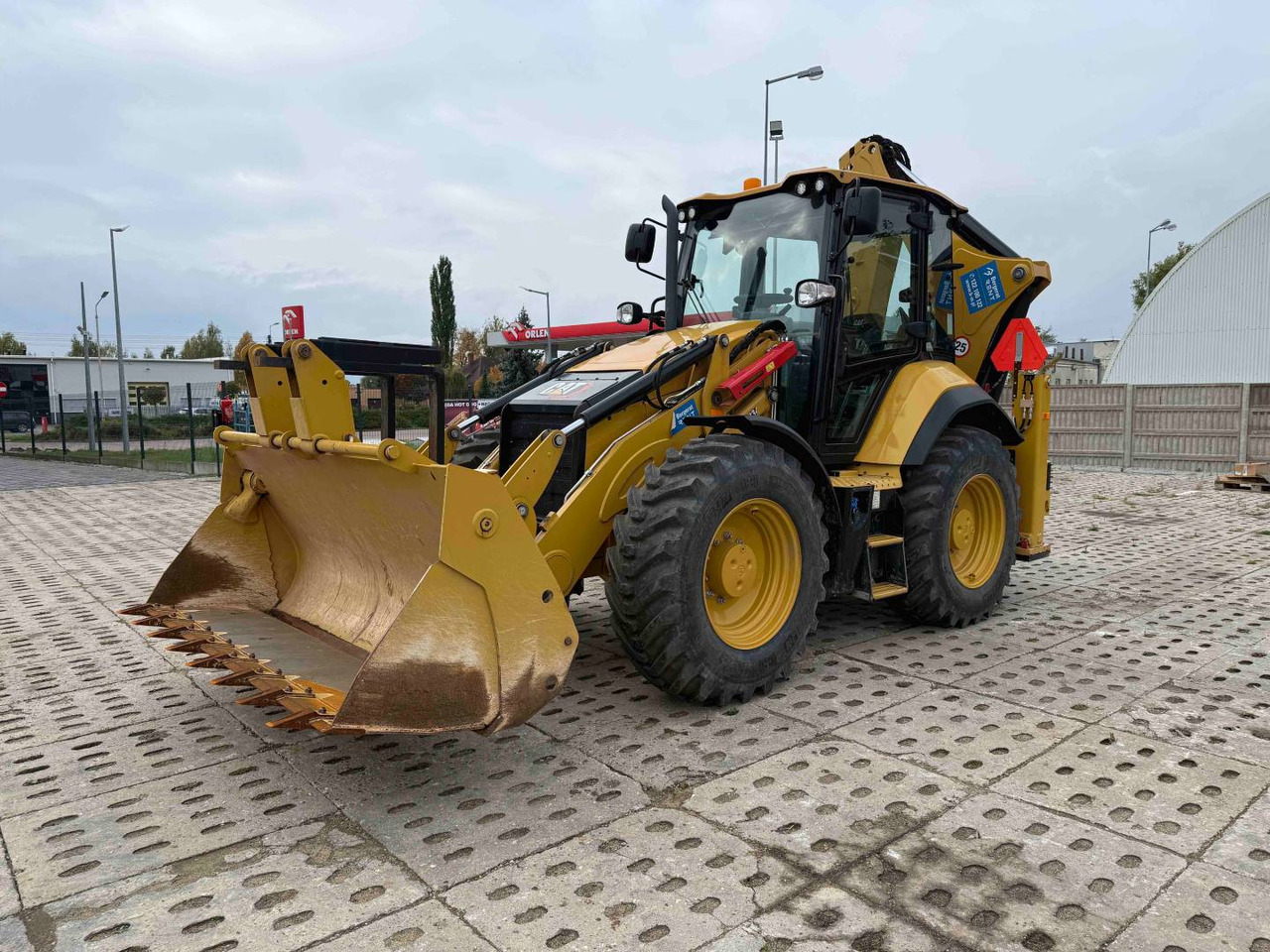 CAT 434 - Iş makinesi: fotoğraf 1 CAT 434 - Iş makinesi: fotoğraf 1
