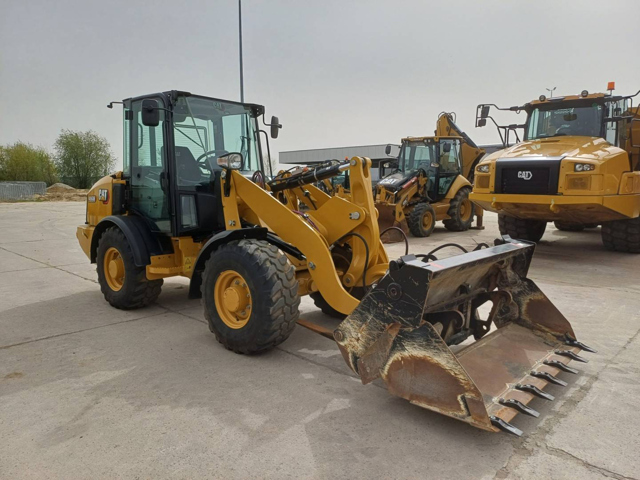 CAT 906 M - Tekerlekli yükleyici: fotoğraf 2 CAT 906 M - Tekerlekli yükleyici: fotoğraf 2