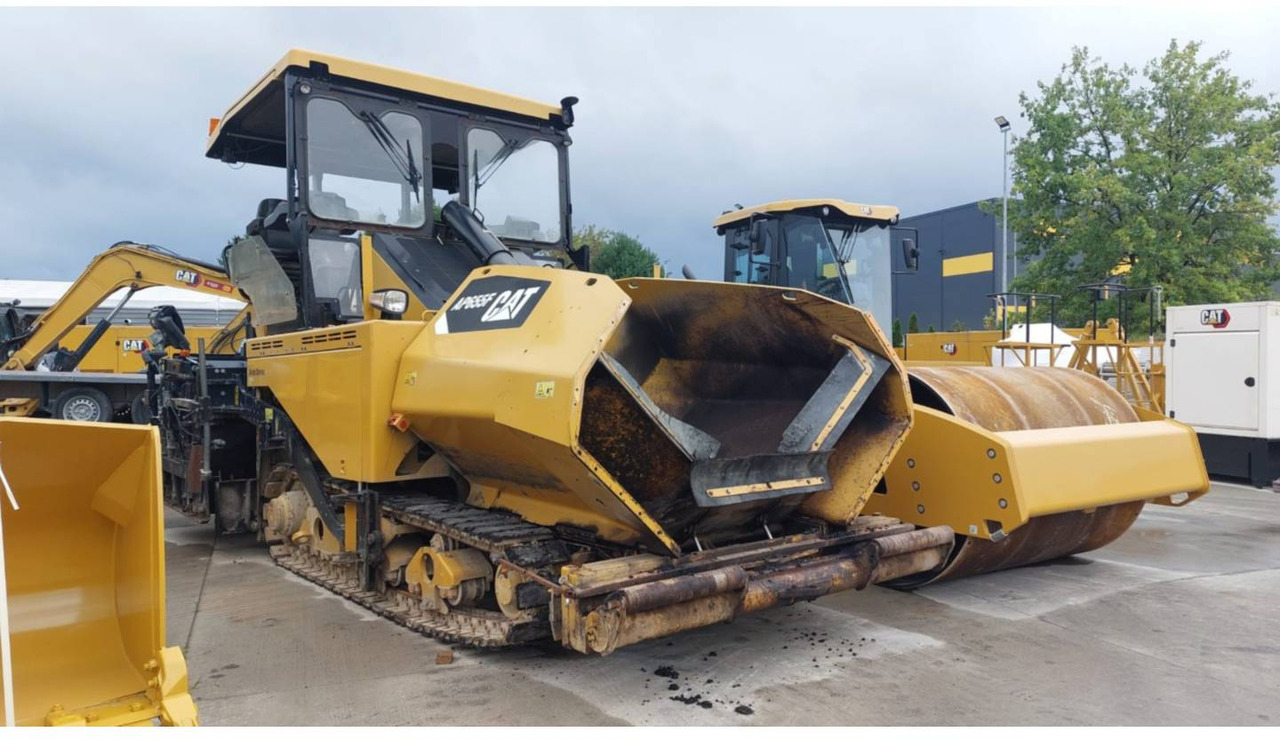 CAT AP655F - Asfalt serici: fotoğraf 1 CAT AP655F - Asfalt serici: fotoğraf 1