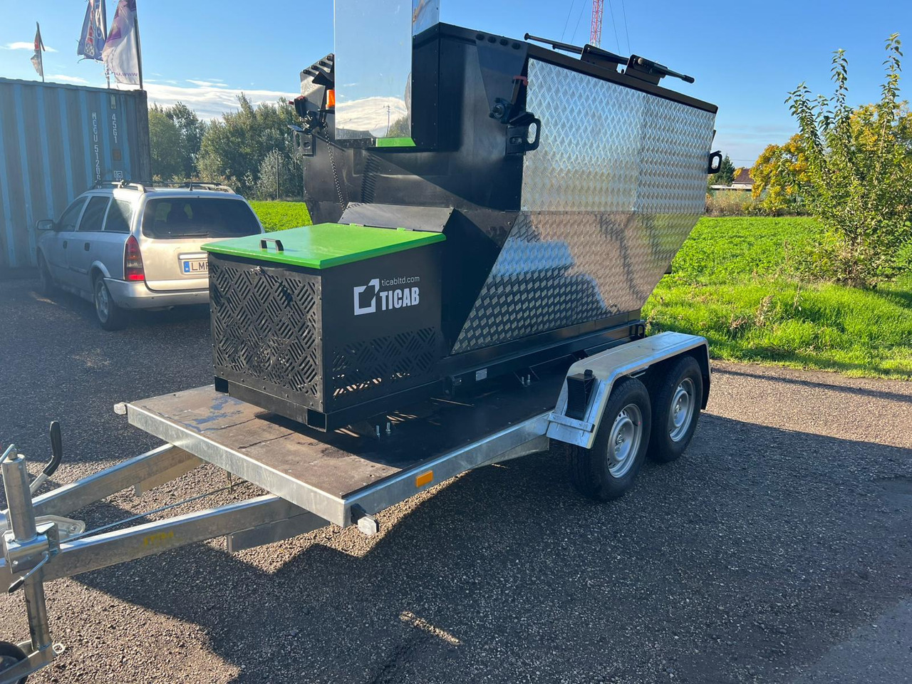 TICAB Asphalt Hot Box from the Manufacturer for 2,8 t, termiskais bunkurs asfaltam HB-2 - Asfalt döşeme aracı: fotoğraf 5 TICAB Asphalt Hot Box from the Manufacturer for 2,8 t, termiskais bunkurs asfaltam HB-2 - Asfalt döşeme aracı: fotoğraf 5