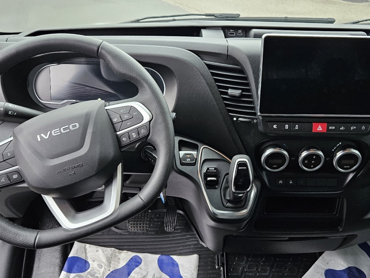 IVECO Daily 35S14A8 - Panelvan: fotoğraf 5 IVECO Daily 35S14A8 - Panelvan: fotoğraf 5