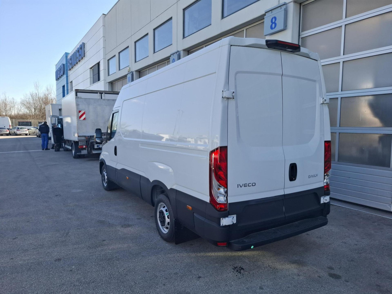 IVECO Daily 35S14V - Minivan: fotoğraf 3 IVECO Daily 35S14V - Minivan: fotoğraf 3