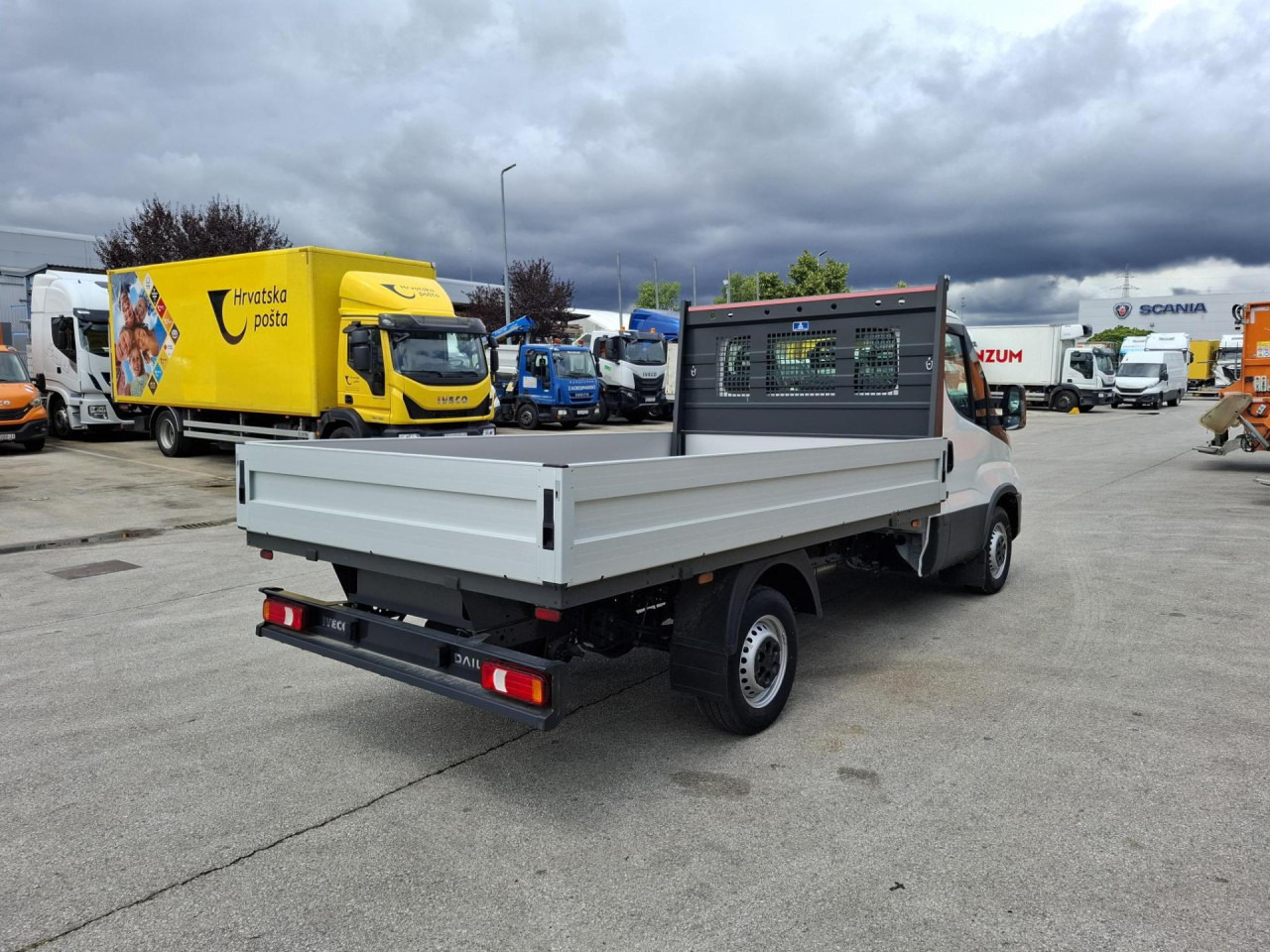 IVECO Daily 35S16 - Panelvan: fotoğraf 4 IVECO Daily 35S16 - Panelvan: fotoğraf 4