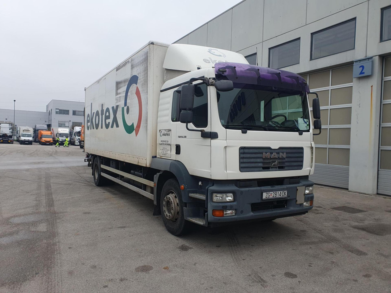MAN TGM 18.330 - Kapalı kasa kamyon: fotoğraf 3 MAN TGM 18.330 - Kapalı kasa kamyon: fotoğraf 3