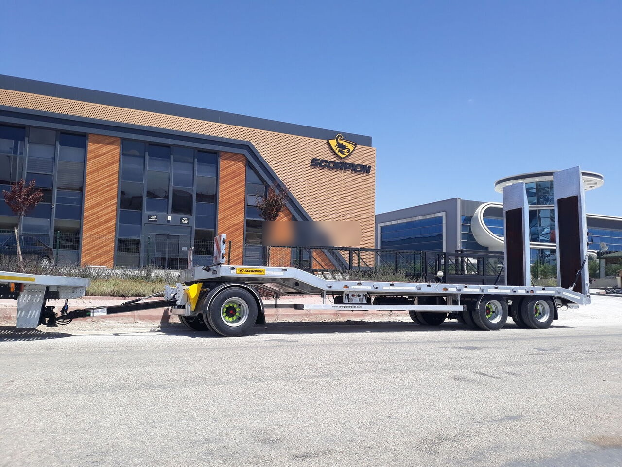 Scorpion Trailer SCORPION TRAILER NEW 3 AXLE (MANUFACTURER COMPANY) - Alçak çerçeveli platform dorse: fotoğraf 5 Scorpion Trailer SCORPION TRAILER NEW 3 AXLE (MANUFACTURER COMPANY) - Alçak çerçeveli platform dorse: fotoğraf 5