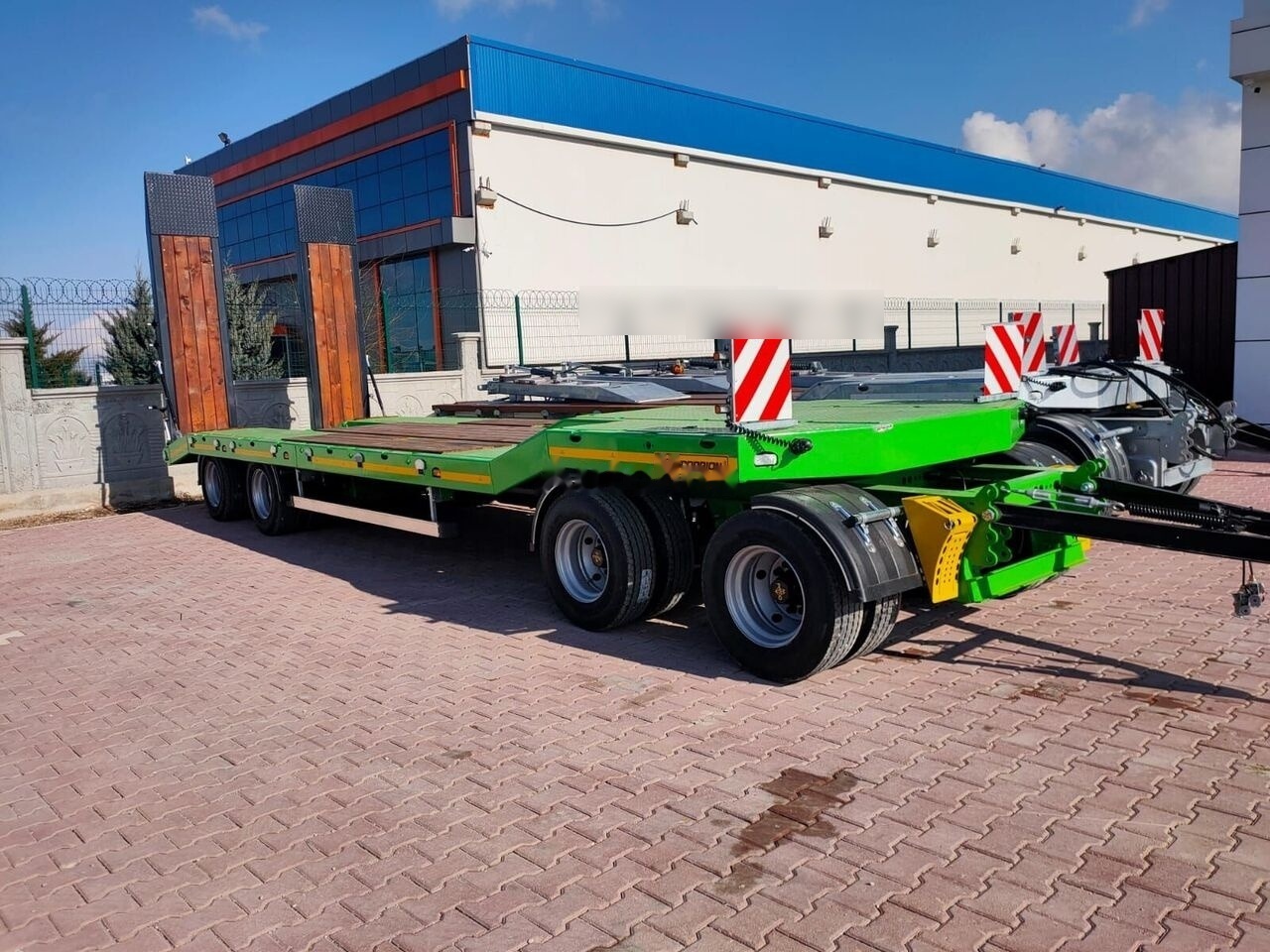 Yeni Alçak çerçeveli platform römork nakliyatı için ağır ekipman Scorpion Trailer SCORPION TRAILER UNUSED 4 AXLE LOWLOADER (MANUFACTURER COMPANY): fotoğraf 19