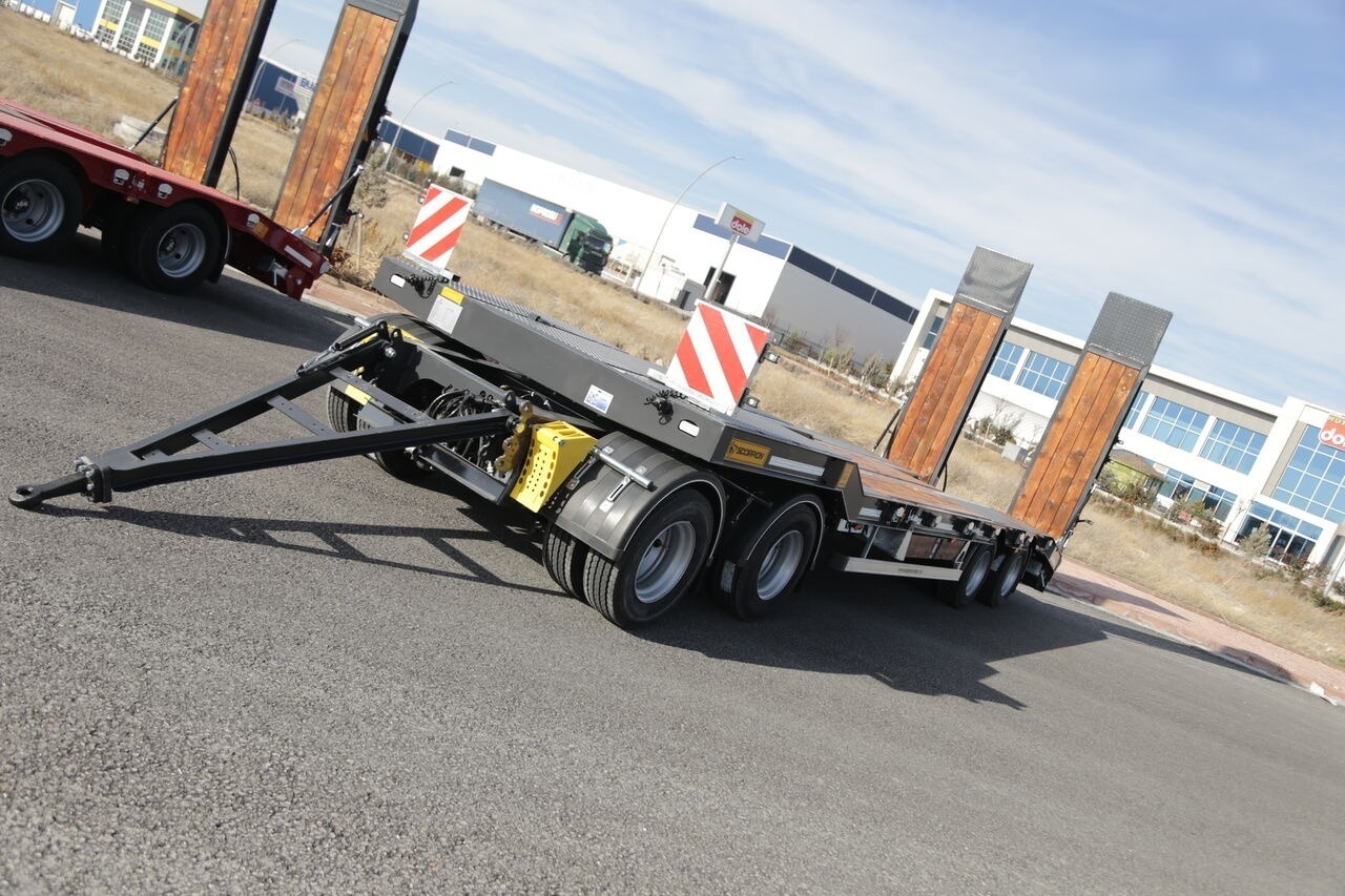 Yeni Alçak çerçeveli platform römork nakliyatı için ağır ekipman Scorpion Trailer SCORPION TRAILER UNUSED 4 AXLE LOWLOADER (MANUFACTURER COMPANY): fotoğraf 14