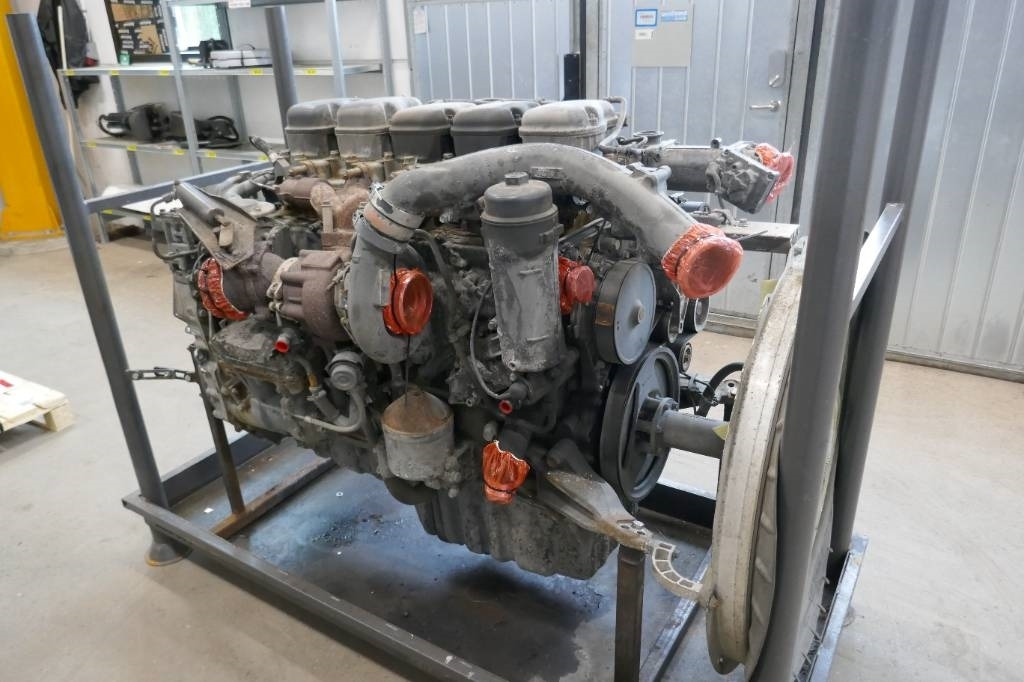 Scania P 320 - Motor - Kamyon: fotoğraf 1 Scania P 320 - Motor - Kamyon: fotoğraf 1