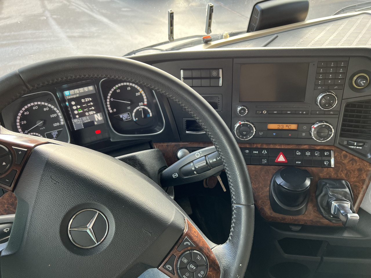 Çekici MERCEDES-BENZ Actros 1845 4x2, E6, Retarder: fotoğraf 9