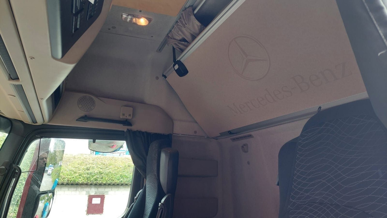 Çekici Mercedes-Benz Actros 1848 4x2, E6,Lowliner,verstellbare Sattel: fotoğraf 11