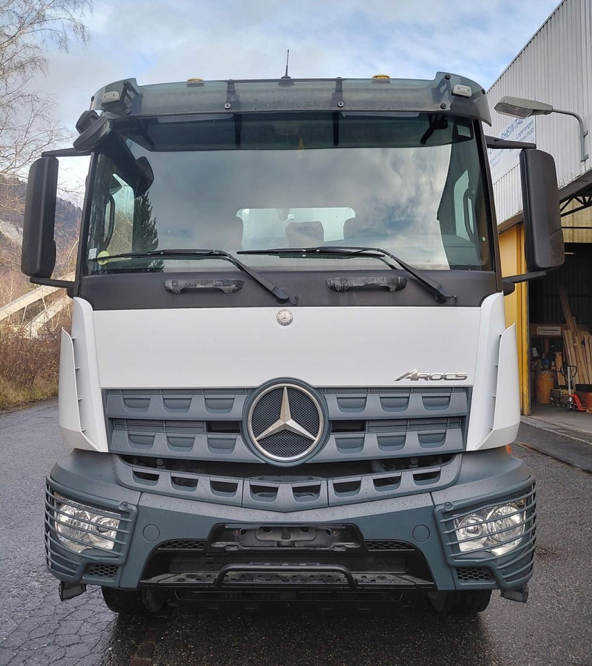 Mercedes-Benz Arocs 3243 8x4, E6, Schwing 24m, Stetter 7m3 - Mobil beton pompası: fotoğraf 5 Mercedes-Benz Arocs 3243 8x4, E6, Schwing 24m, Stetter 7m3 - Mobil beton pompası: fotoğraf 5