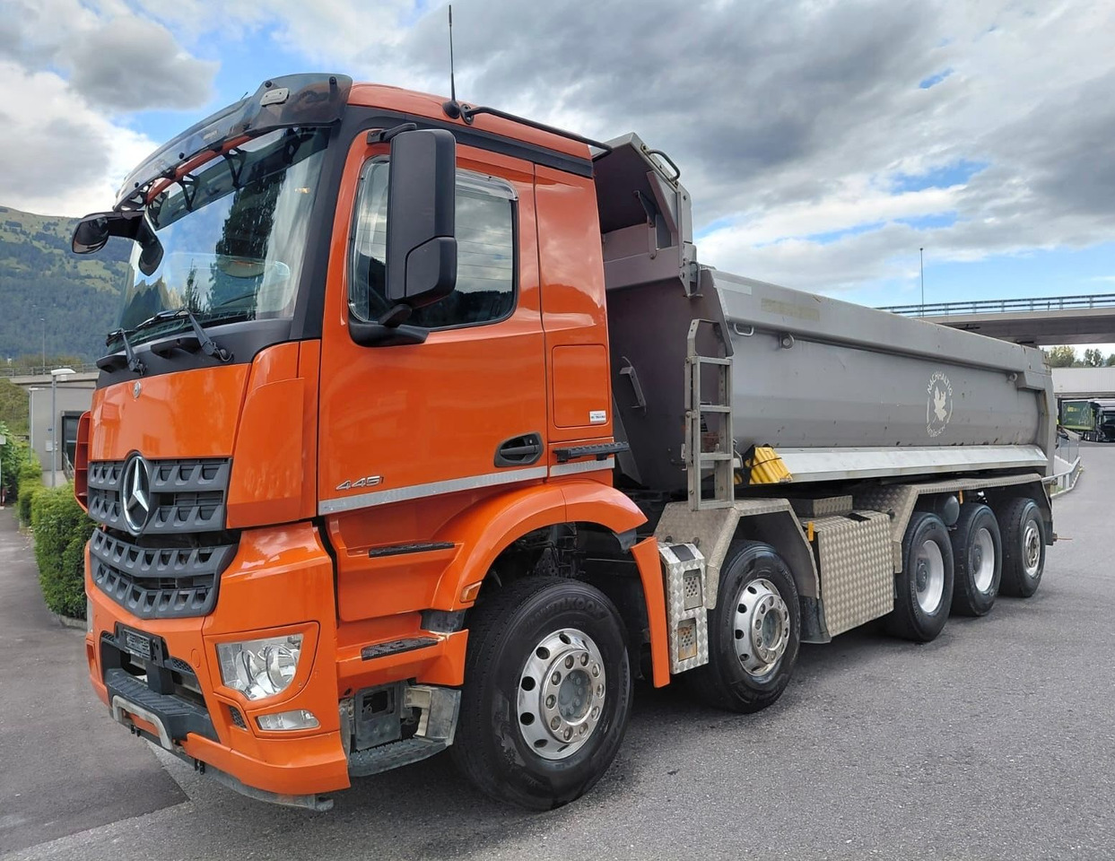 Mercedes-Benz Arocs 4451 10x4, E6, Meiller Dumper, Retarder - Damperli kamyon: fotoğraf 1 Mercedes-Benz Arocs 4451 10x4, E6, Meiller Dumper, Retarder - Damperli kamyon: fotoğraf 1