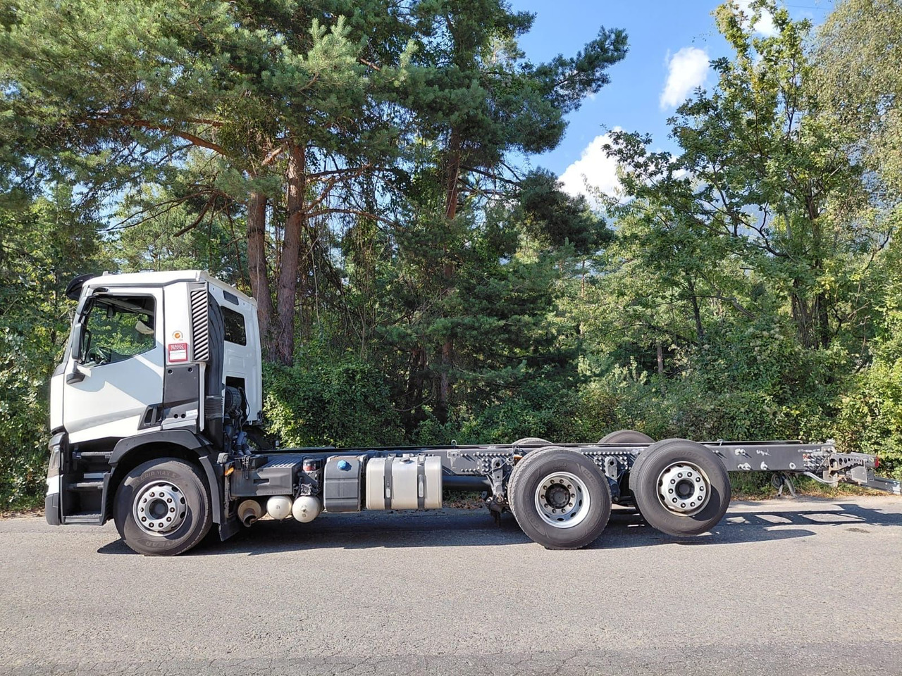 Renault T460 6x2, E6, Fahrgestell - Şasi kamyon: fotoğraf 2 Renault T460 6x2, E6, Fahrgestell - Şasi kamyon: fotoğraf 2