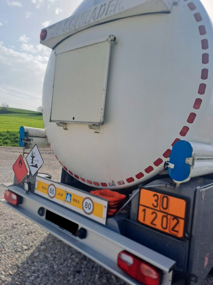 Schrader ADR, Treibstoff Diesel/Benzin, 4 Kammern, Sening Schrader ADR, Treibstoff Diesel/Benzin, 4 Kammern, Sening - Tanker dorse: fotoğraf 4 Schrader ADR, Treibstoff Diesel/Benzin, 4 Kammern, Sening Schrader ADR, Treibstoff Diesel/Benzin, 4 Kammern, Sening - Tanker dorse: fotoğraf 4