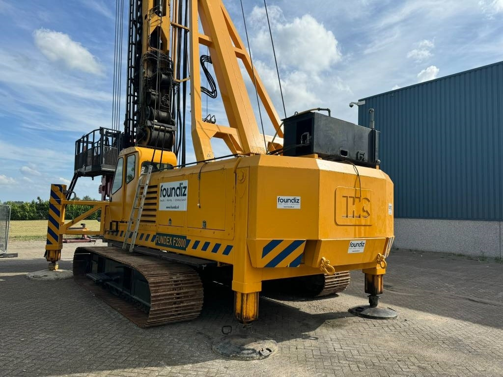 Fundex F2800 - Kazık çakma makinası: fotoğraf 1 Fundex F2800 - Kazık çakma makinası: fotoğraf 1