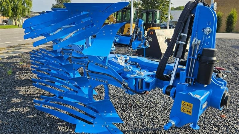 Lemken Juwel 8 M Juwel 8 M V U - Pulluk: fotoğraf 2 Lemken Juwel 8 M Juwel 8 M V U - Pulluk: fotoğraf 2