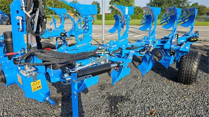 Lemken Juwel 8 M Juwel 8 M V U - Pulluk: fotoğraf 1 Lemken Juwel 8 M Juwel 8 M V U - Pulluk: fotoğraf 1