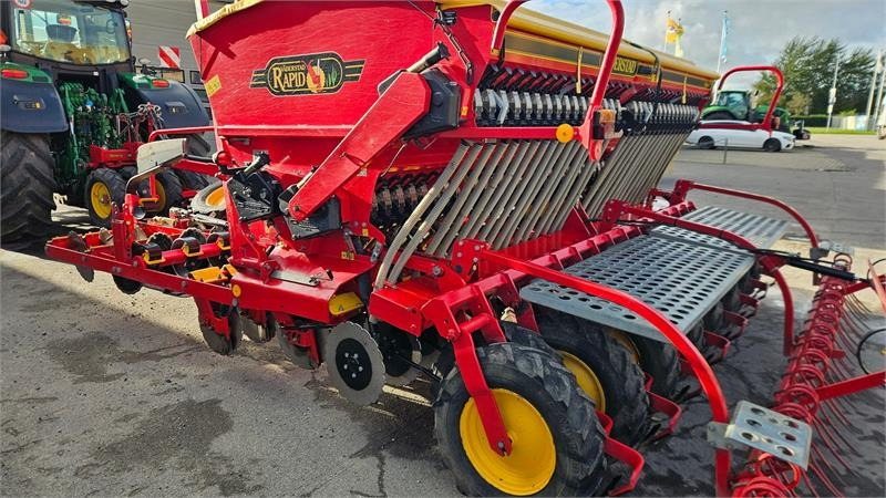 Vaderstad Rapid 400 Super XL  - Ekim makinesi: fotoğraf 4 Vaderstad Rapid 400 Super XL  - Ekim makinesi: fotoğraf 4
