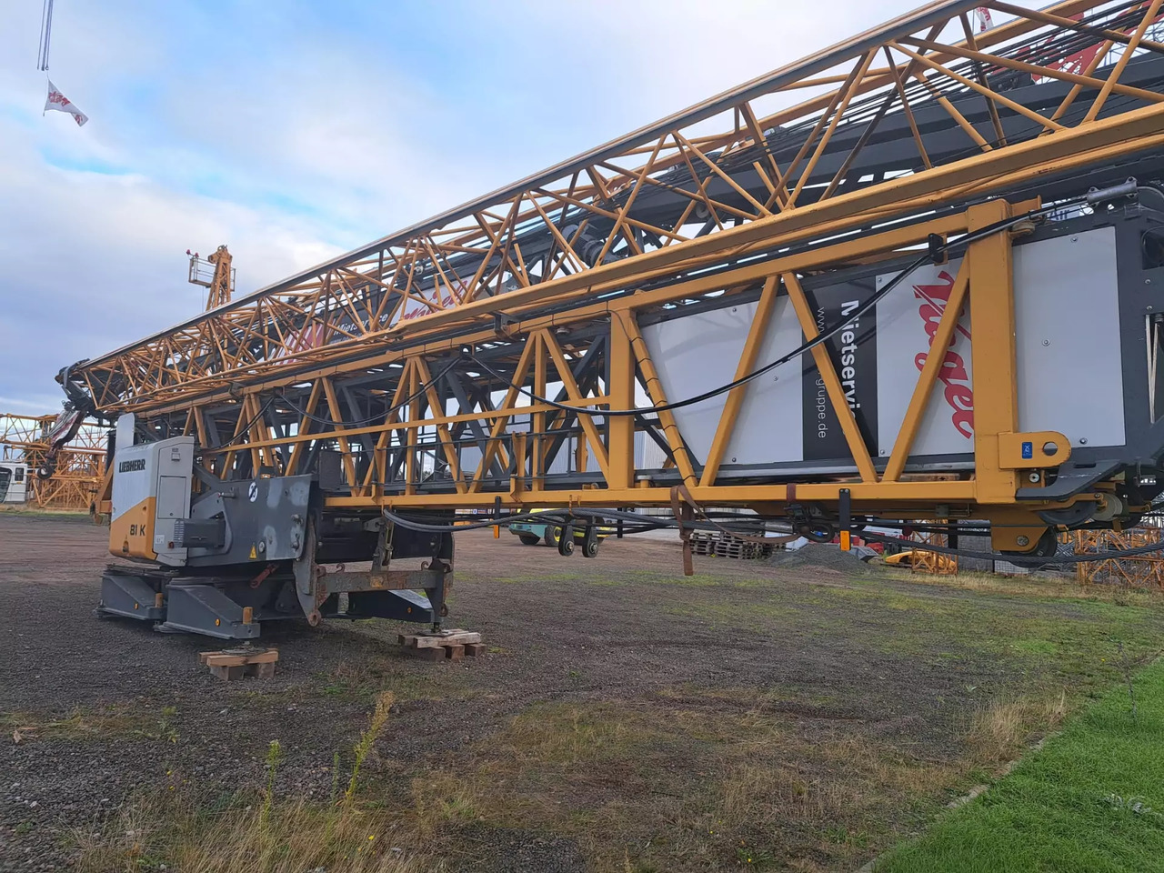 2013 Liebherr 81 K - Kendi kendini kuran kule vinç: fotoğraf 2 2013 Liebherr 81 K - Kendi kendini kuran kule vinç: fotoğraf 2