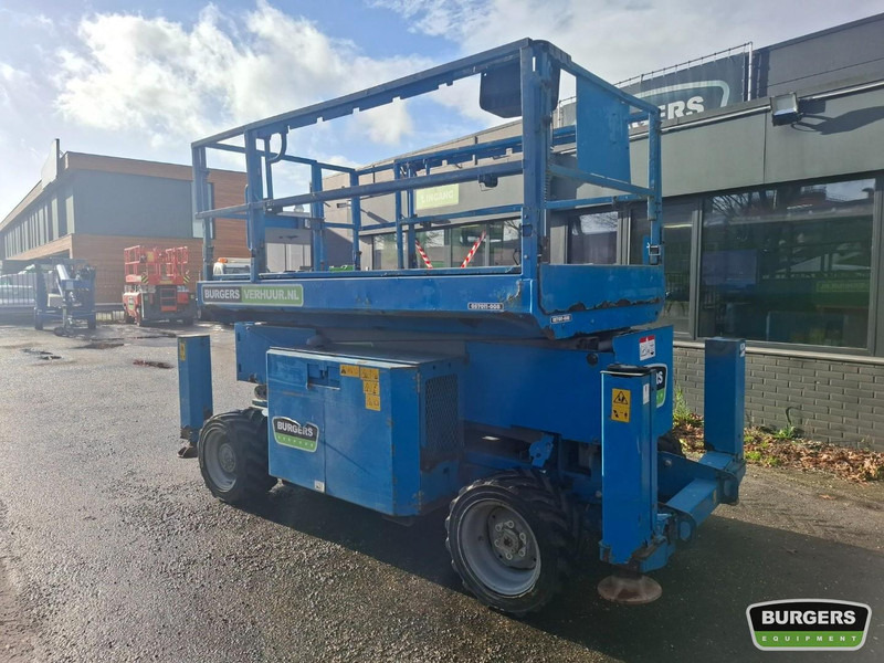 Genie GS-3369 RT - Makasli platform: fotoğraf 4 Genie GS-3369 RT - Makasli platform: fotoğraf 4