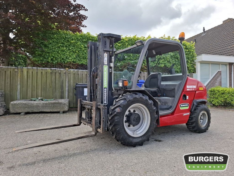Manitou MH25-4 Buggy - Arazi tipi forklift: fotoğraf 1 Manitou MH25-4 Buggy - Arazi tipi forklift: fotoğraf 1
