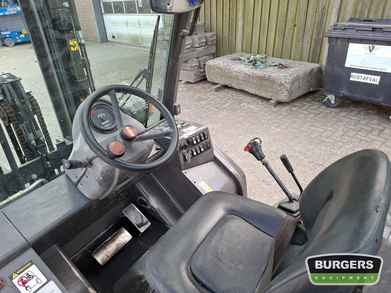 Manitou MH25-4 Buggy - Arazi tipi forklift: fotoğraf 5 Manitou MH25-4 Buggy - Arazi tipi forklift: fotoğraf 5