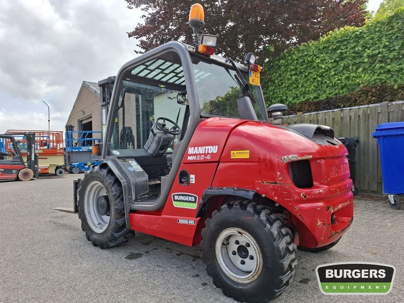 Manitou MH25-4 Buggy - Arazi tipi forklift: fotoğraf 4 Manitou MH25-4 Buggy - Arazi tipi forklift: fotoğraf 4