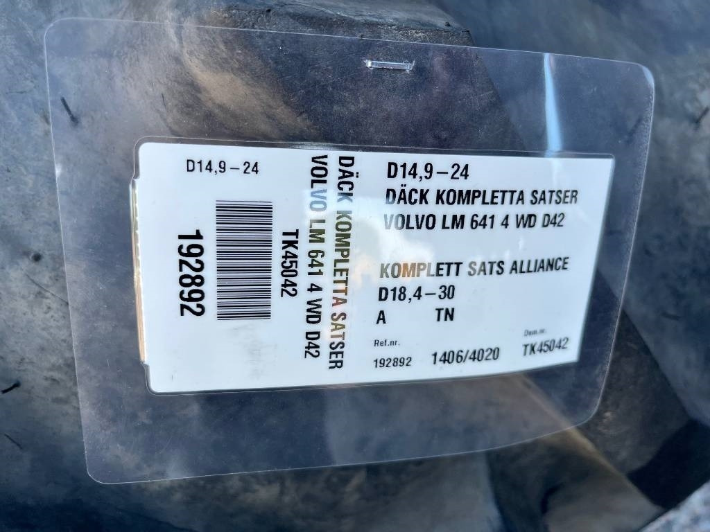 Alliance 18,4-30 14,9-24 till Volvo Bm 641 642 - Lastik - İş makinaları: fotoğraf 2 Alliance 18,4-30 14,9-24 till Volvo Bm 641 642 - Lastik - İş makinaları: fotoğraf 2