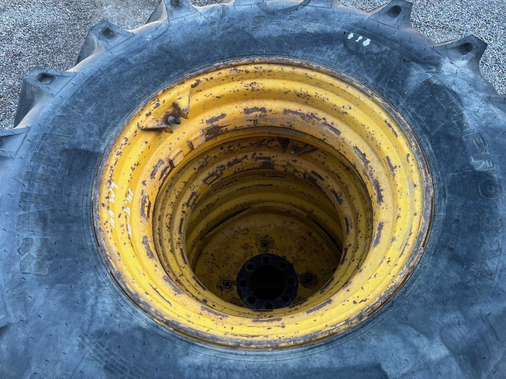 Alliance 18,4-30 14,9-24 till Volvo Bm 641 642 - Lastik - İş makinaları: fotoğraf 5 Alliance 18,4-30 14,9-24 till Volvo Bm 641 642 - Lastik - İş makinaları: fotoğraf 5
