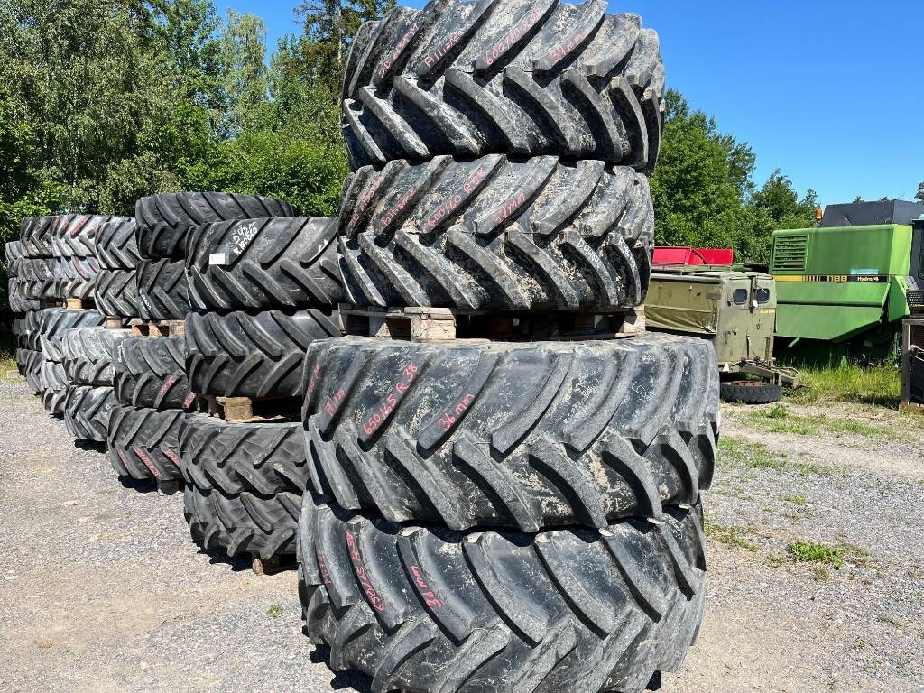 Alliance 650/65R38 600/60R28 till JD 6155 M - Lastik - Tarım araçları: fotoğraf 1 Alliance 650/65R38 600/60R28 till JD 6155 M - Lastik - Tarım araçları: fotoğraf 1