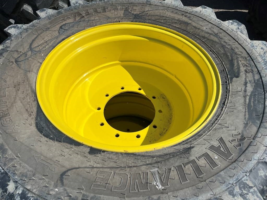 Alliance 650/65R38 600/60R28 till JD 6155 M - Lastik - Tarım araçları: fotoğraf 3 Alliance 650/65R38 600/60R28 till JD 6155 M - Lastik - Tarım araçları: fotoğraf 3