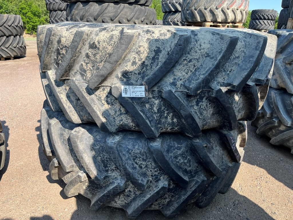 BKT 620/70R42 John Deere 7930 - Lastik - Tarım araçları: fotoğraf 1 BKT 620/70R42 John Deere 7930 - Lastik - Tarım araçları: fotoğraf 1