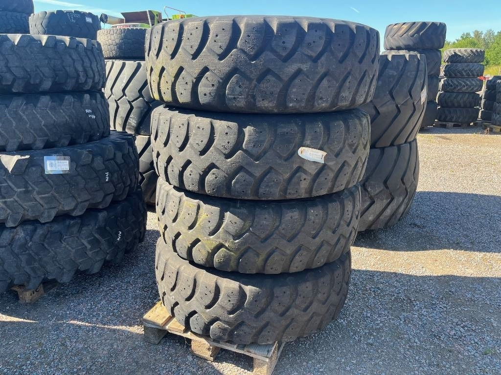 Goodyear 15,5-R25 till Zettelmeyer 802 - Lastik - İş makinaları: fotoğraf 1 Goodyear 15,5-R25 till Zettelmeyer 802 - Lastik - İş makinaları: fotoğraf 1