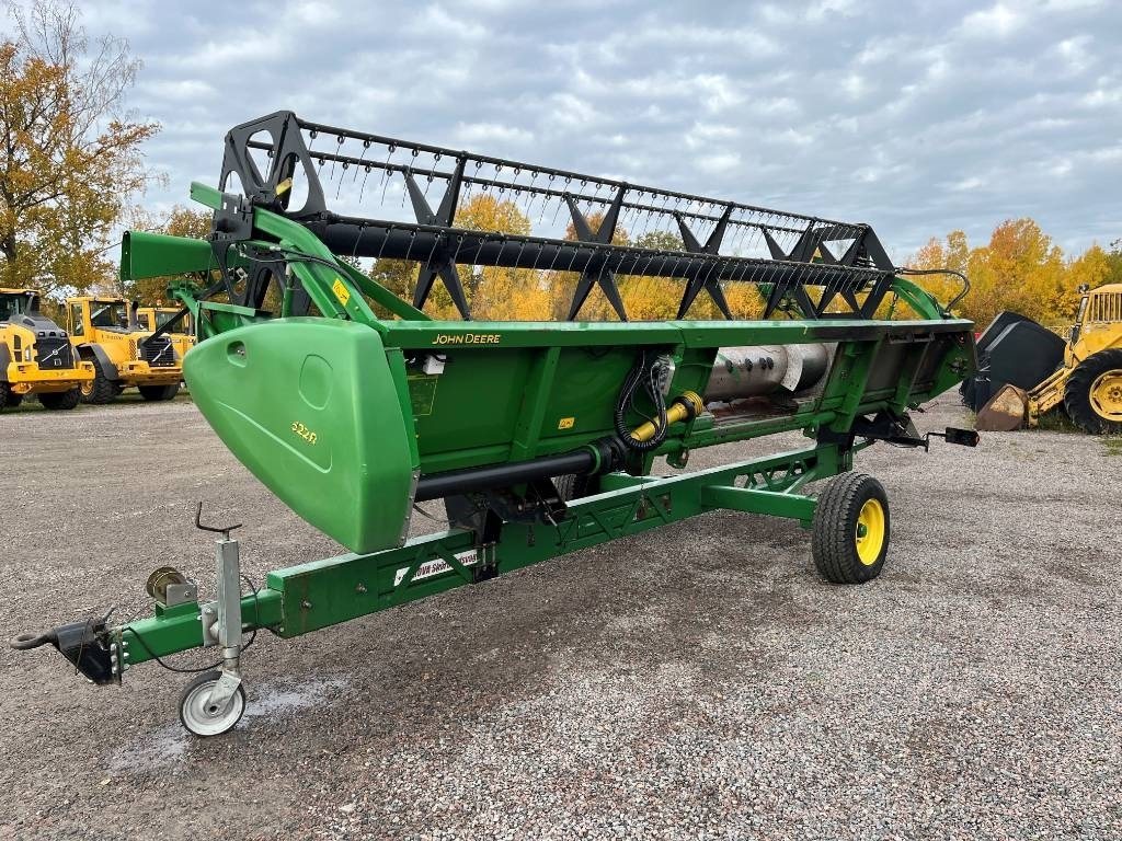 John Deere 622R Skärbord / Header 20 fot till JD T550 i  - Hasat makinesi aksesuarları: fotoğraf 3 John Deere 622R Skärbord / Header 20 fot till JD T550 i  - Hasat makinesi aksesuarları: fotoğraf 3